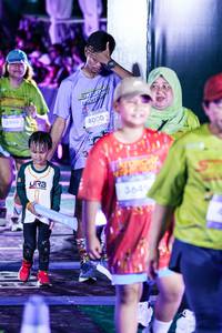 BIB: 
                            <button type="button" onclick="openModal(26345161)" class="btn btn-primary btn-sm float-right btn-popup" data-toggle="modal" data-target=".modal-high-quality">
                        <i class="fas fa-shopping-cart"></i> Add to Cart
                    </button>
                                            <button type="button" onclick="isThisMe(26345161, true)" class="btn btn-success btn-sm float-right btn-popup btn-isme hidden" data-toggle="tooltip" data-placement="bottom" title="นี่คือรูปของคุณใช่ไหม คลิกที่นี่เพื่อเอาเข้าอัลบั้ม">
                        <i class="fas fa-plus"></i> Add to album
                    </button>
                    <button type="button" onclick="isThisMe(26345161, false)" class="btn btn-warning btn-sm float-right btn-popup btn-isnotme hidden">
                        <i class="fas fa-ban"></i> Remove from album
                    </button>